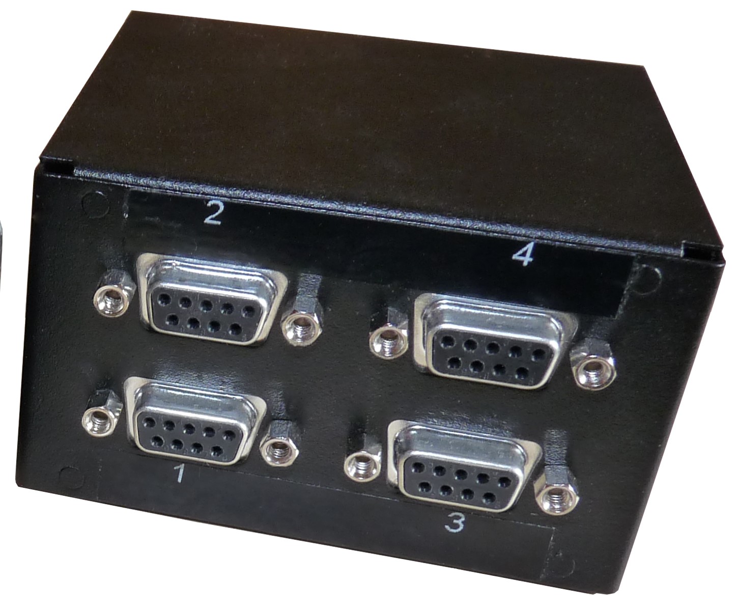JoeCo Multi Remote Hardware Interface for Connecting 4 BBRs with iPad ...