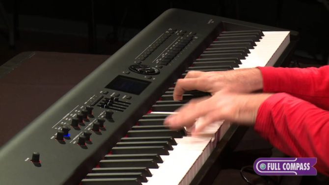 Roland RD-800 88 Key Stage Piano Overview